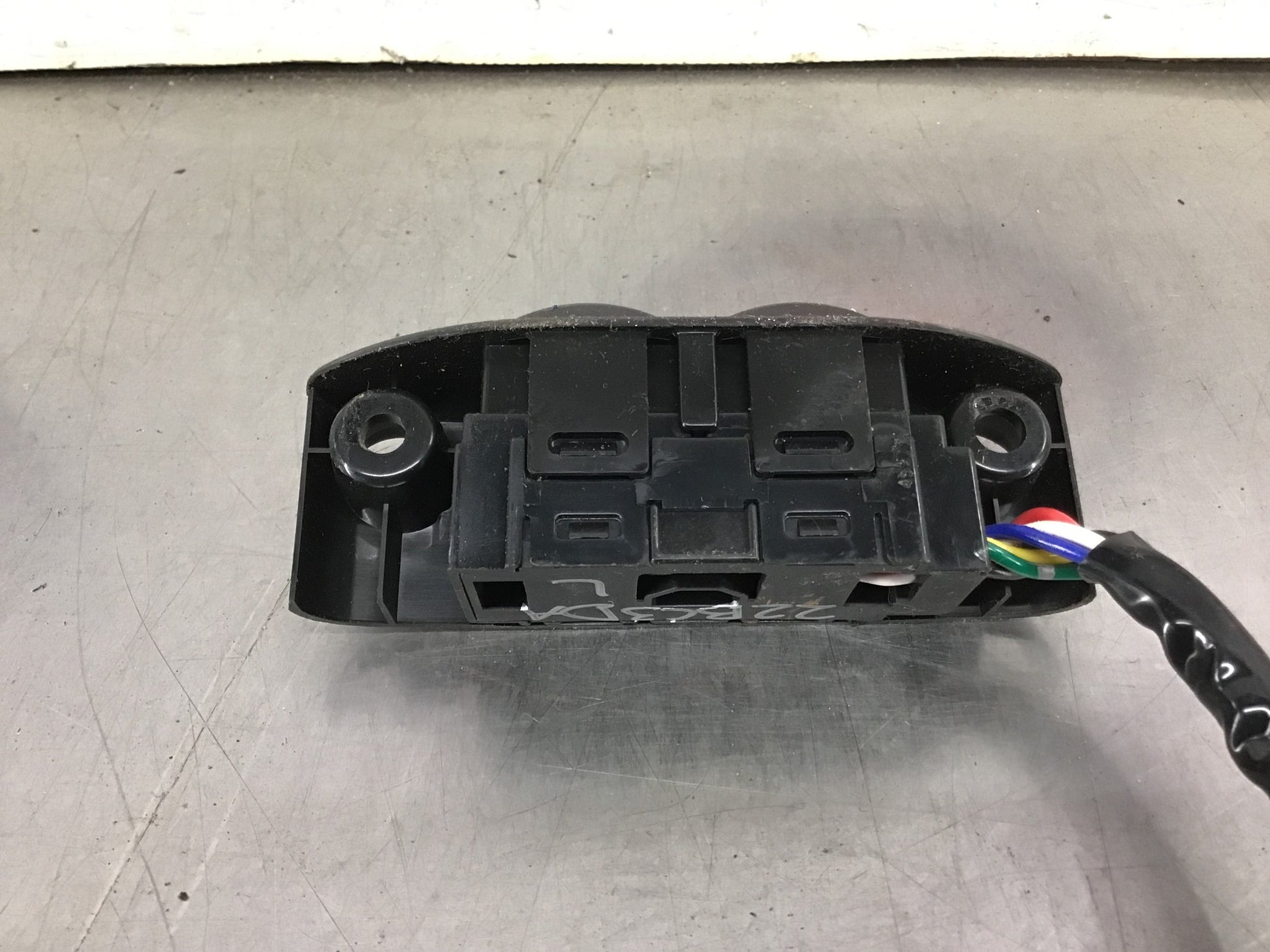 2004 Nissan 350Z Driver Left Power Seat Controls OEM 22BC3DA - On Point Parts Inc