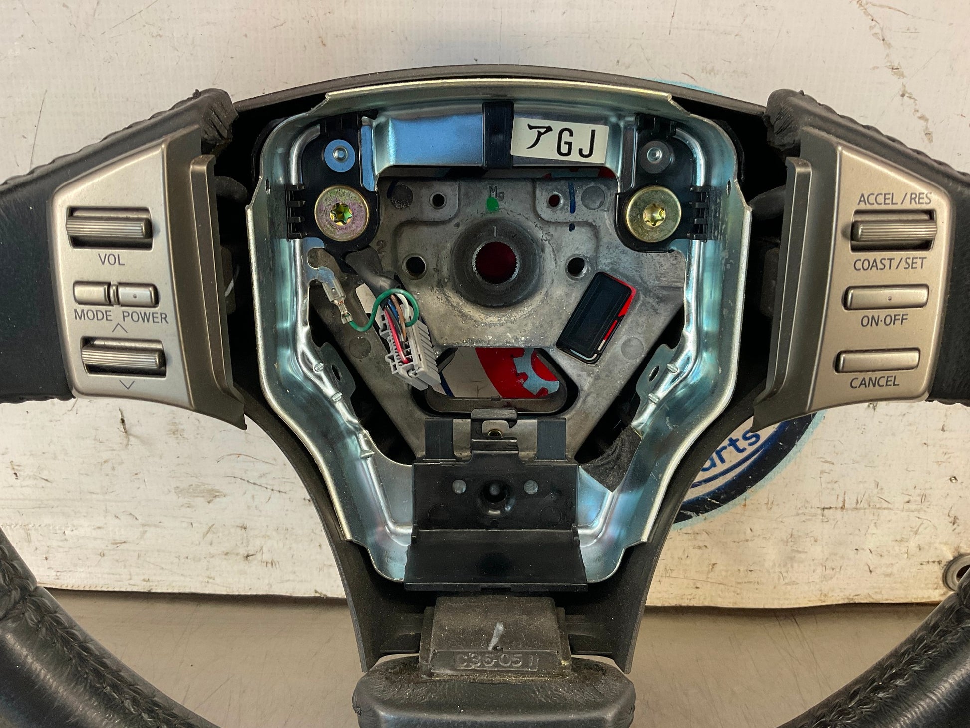 2004 Infiniti G35 Steering Wheel Cruise Control Radio Switch OEM 25BFNDC - On Point Parts Inc