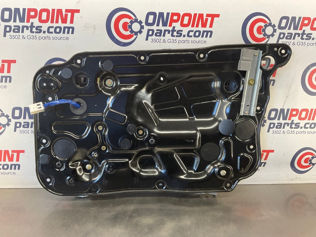 2005 Nissan 350Z Passenger Right Window Regulator Motor Panel OEM 13BEBE3 - On Point Parts Inc