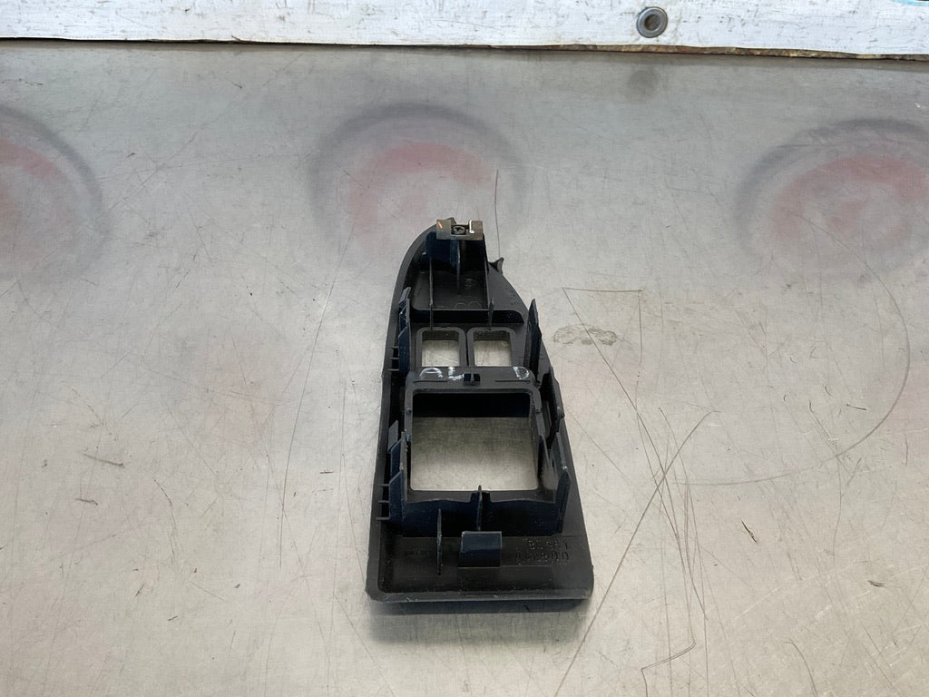 2007 Infiniti G35 Driver Left Master Door Lock Window Switch Trim OEM 23BDFDA - On Point Parts Inc