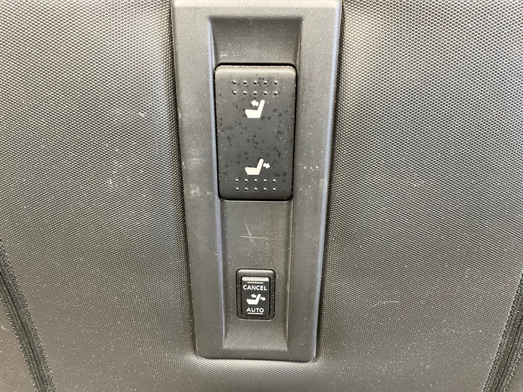 2005 Nissan 350Z Convertible Passenger Right Leather Seat OEM 13BEBE9 - On Point Parts Inc