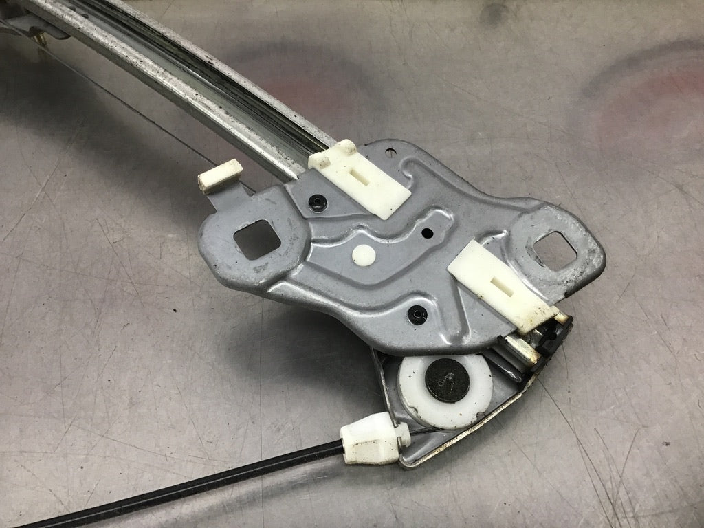 2004 Nissan 350Z Passenger Right Window Regulator Motor OEM 22BC3DE - On Point Parts Inc