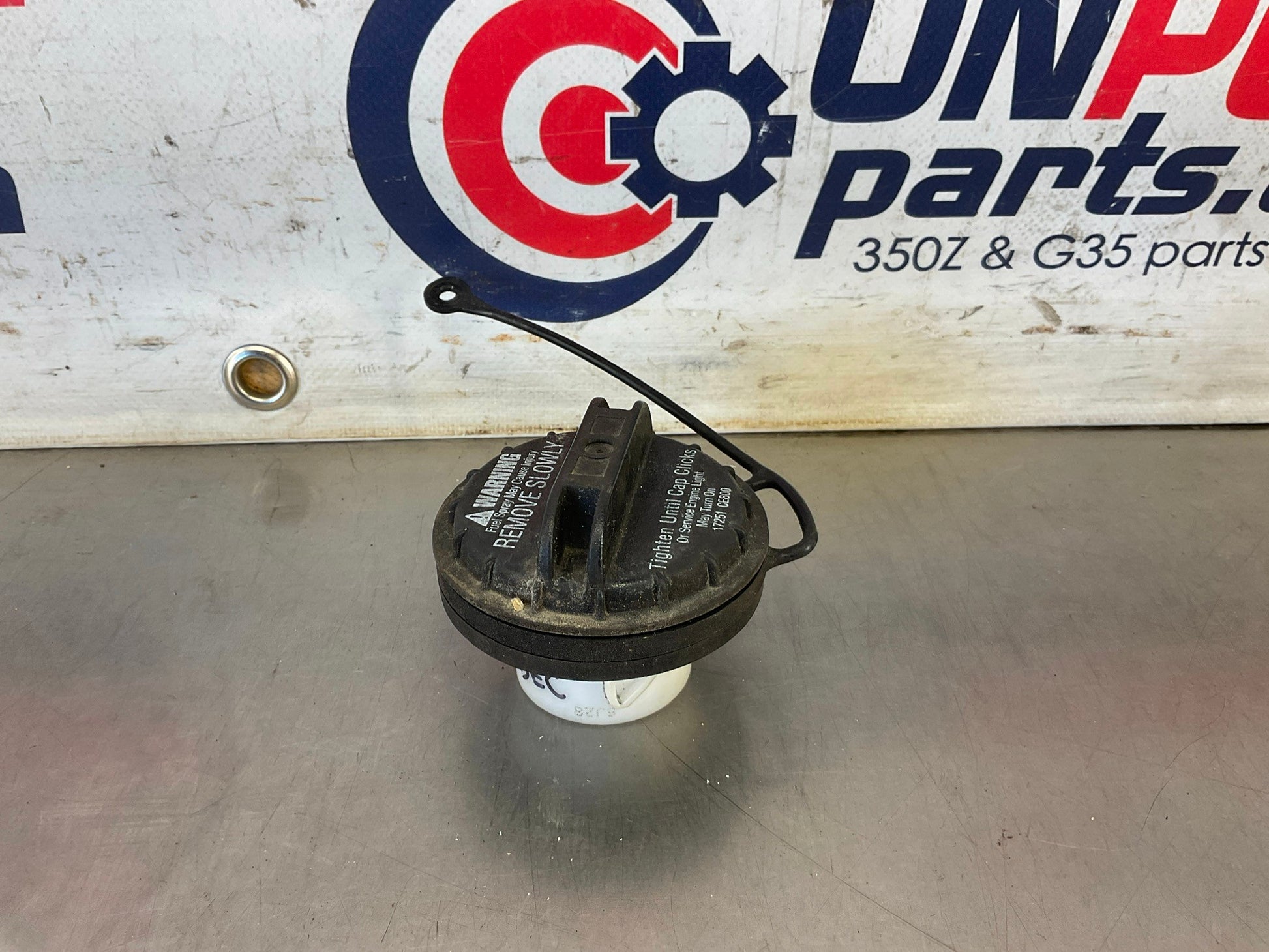 2007 Nissan 350Z Fuel Gas Cap OEM 25BCBEC - On Point Parts Inc