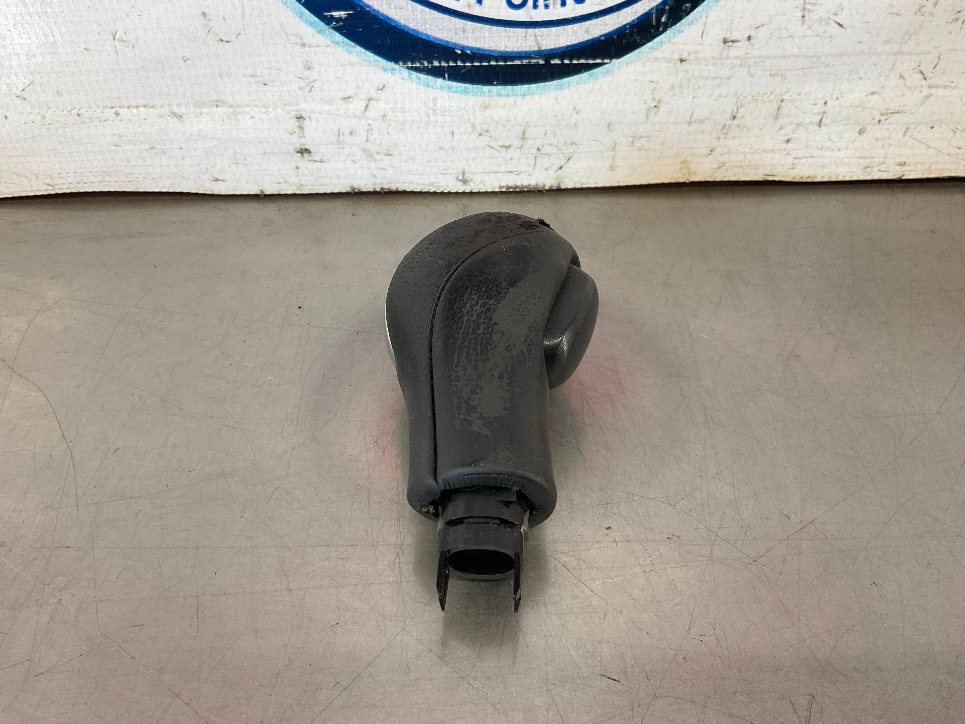 2010 Infiniti G37 Automatic Shift Knob OEM 22BHYDC - On Point Parts Inc