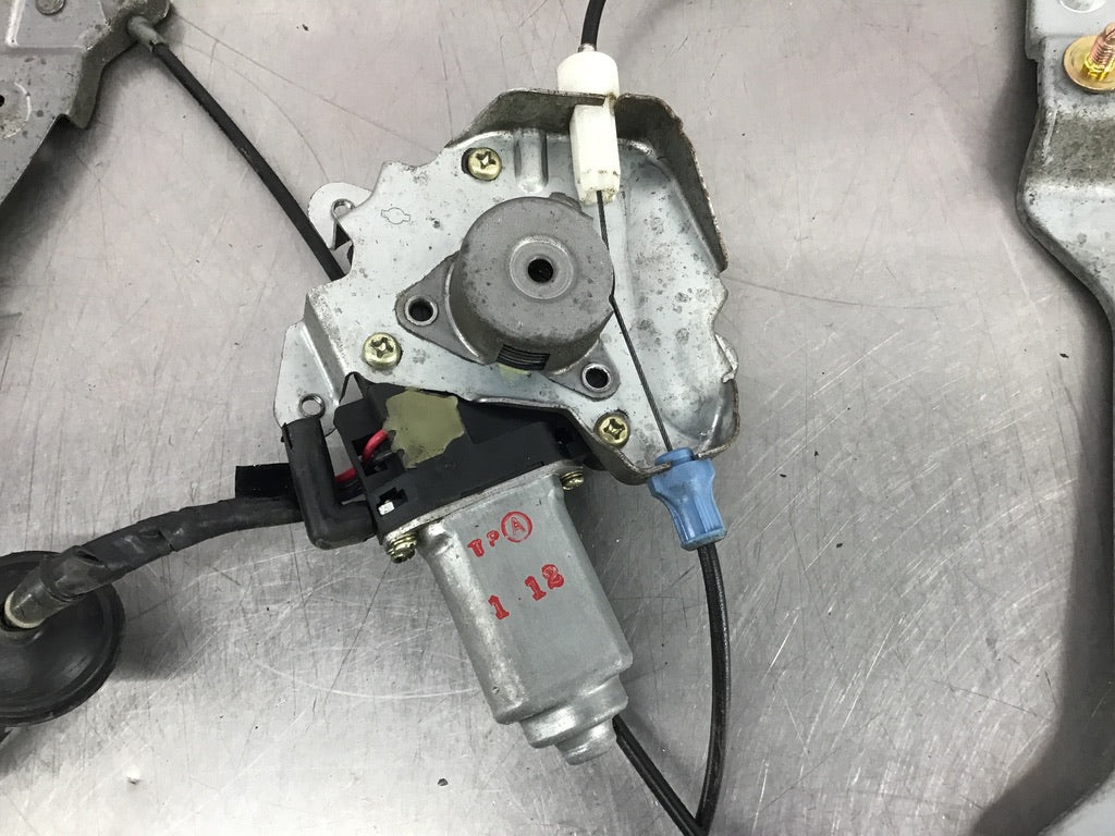 2003 Nissan 350Z Passenger Right Window Regulator Motor OEM 12BHJCE - On Point Parts Inc
