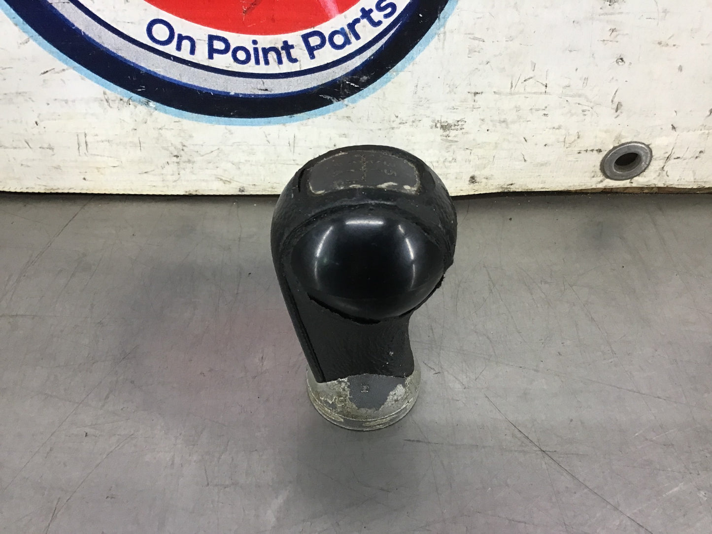 2004 Nissan 350Z Manual Gear Shifter Knob OEM 21BC8DC - On Point Parts Inc