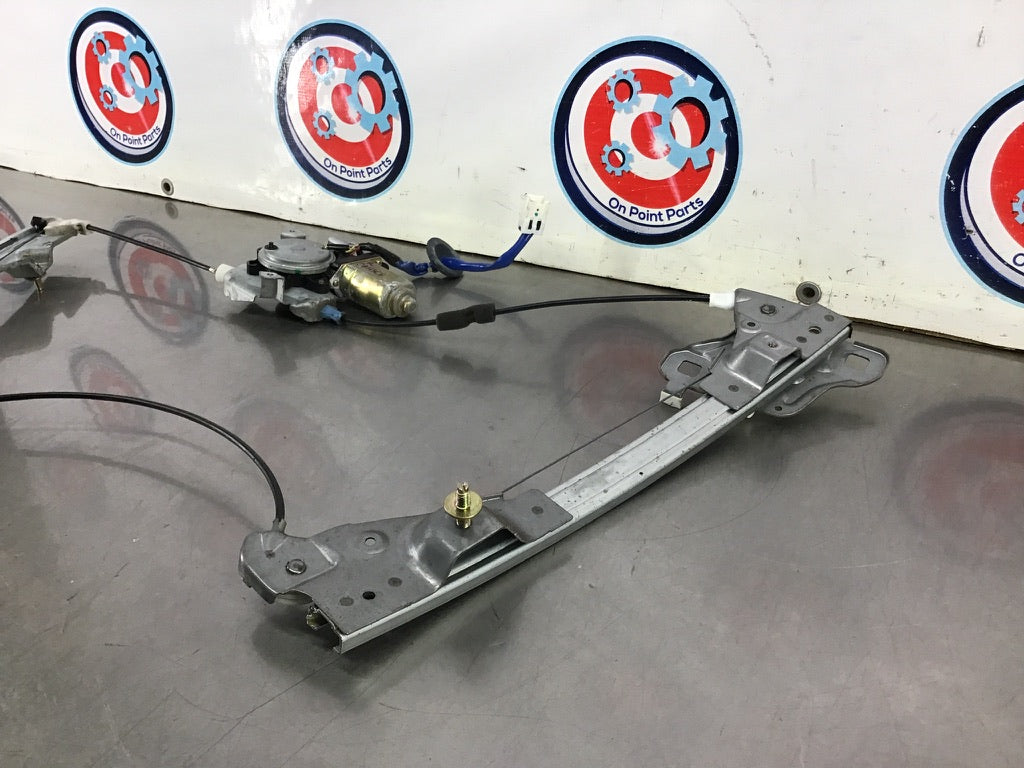 2006 Nissan 350Z Passenger Right Door Window Regulator Motor OEM 12BH5CE - On Point Parts Inc