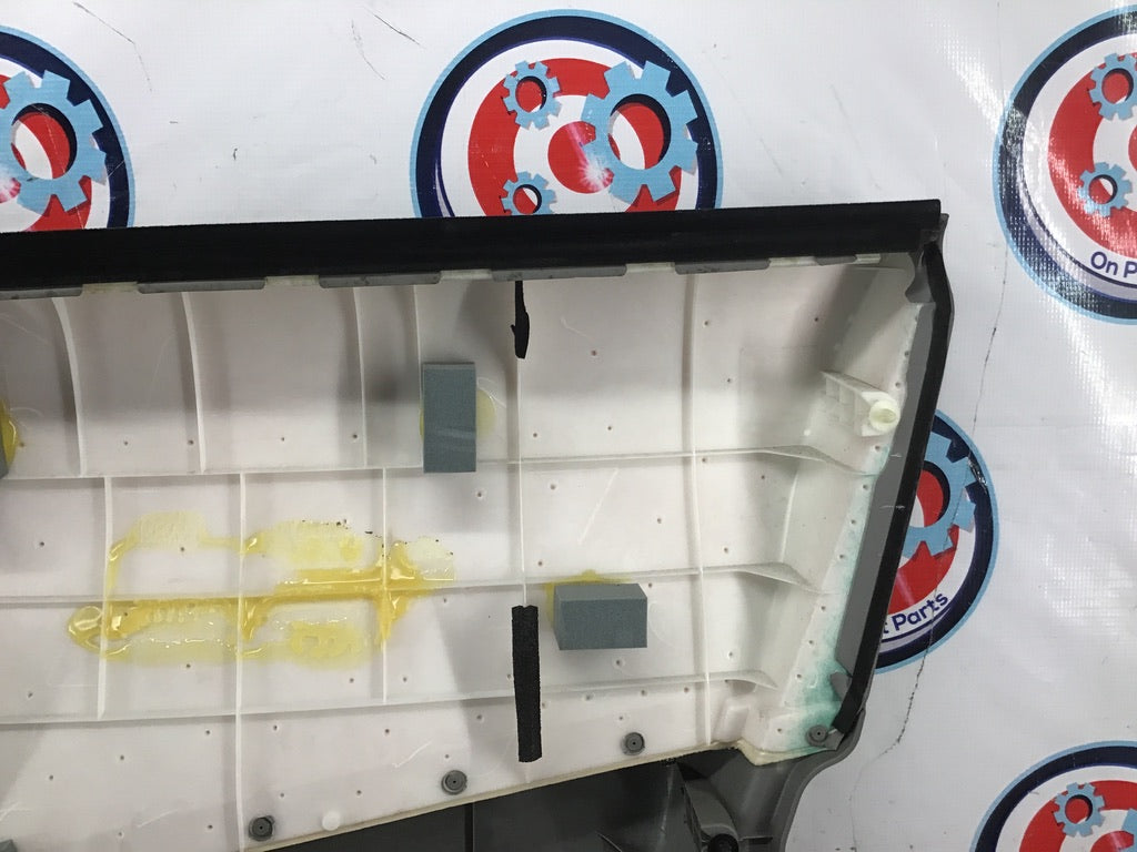 2004 Nissan 350Z Driver Left Interior Door Panel OEM 22BC4D8 - On Point Parts Inc