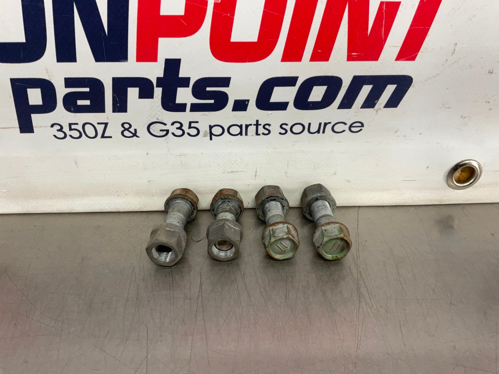 2008 Infiniti G37 Axle Differential Hardware Bolts OEM 21BAXDE - On Point Parts Inc