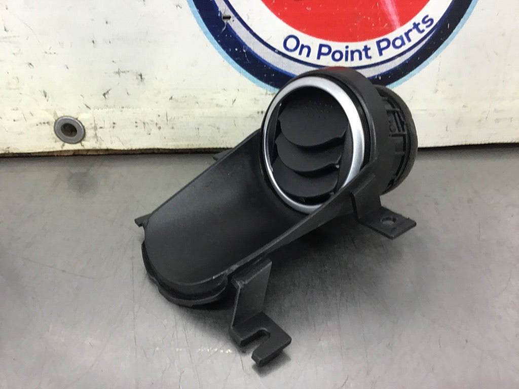 2005 Nissan 350Z Passenger Right Interior Door Panel Vent Trim OEM 15BB8DE - On Point Parts Inc