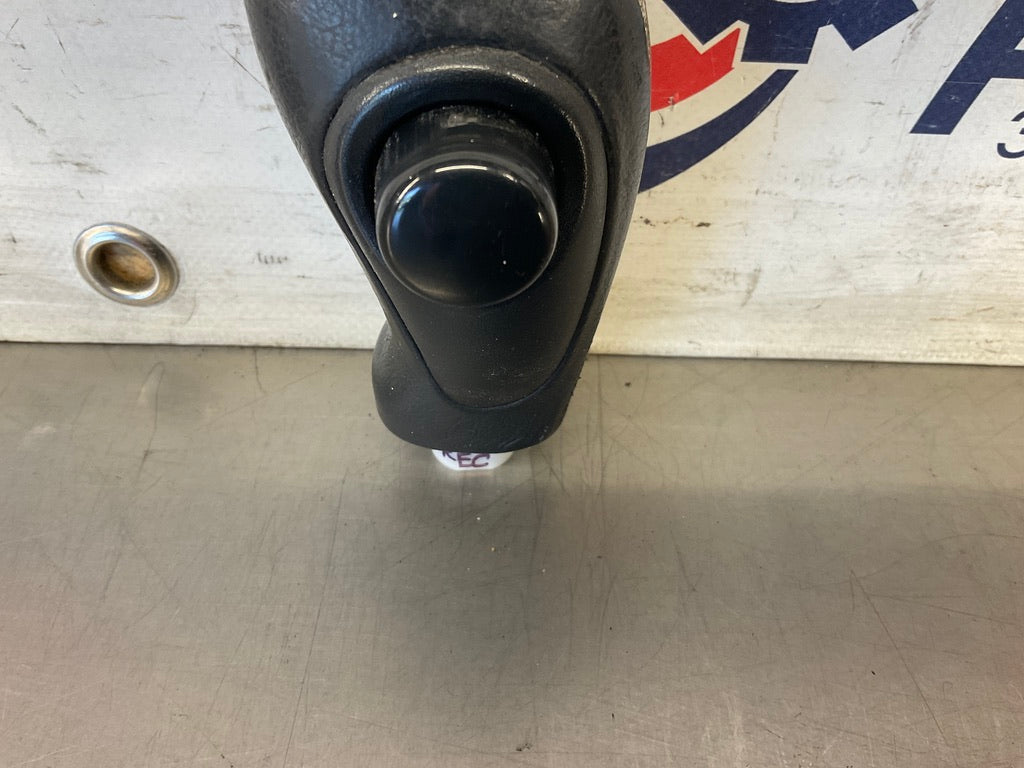 2003 Infiniti G35 Automatic Gear Shifter Knob OEM 22BDREC - On Point Parts Inc