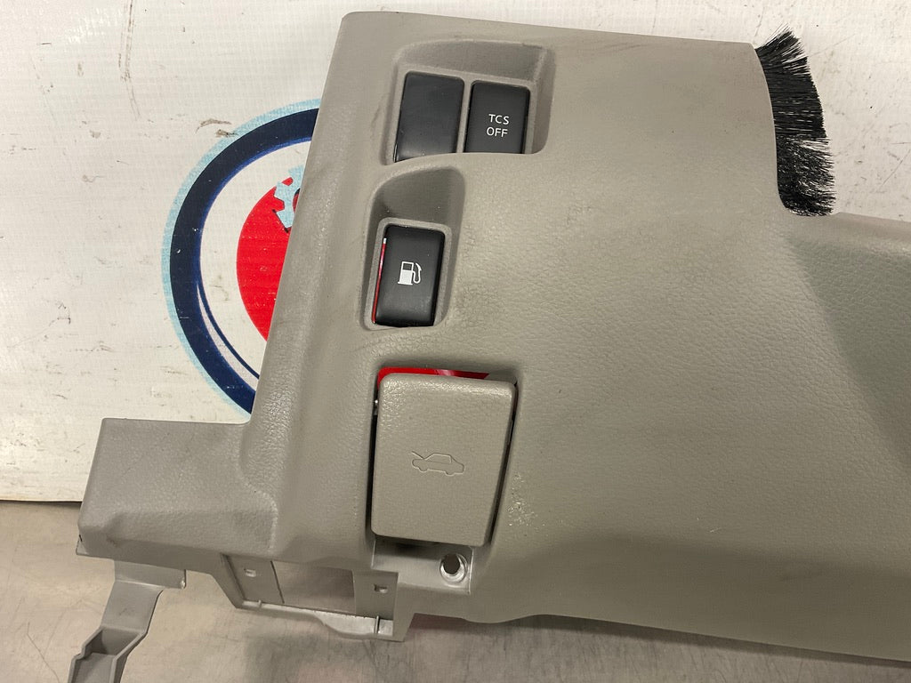 2007 Nissan 350Z Lower Steering Column Panel 68106 OEM 14BIMD8 - On Point Parts Inc