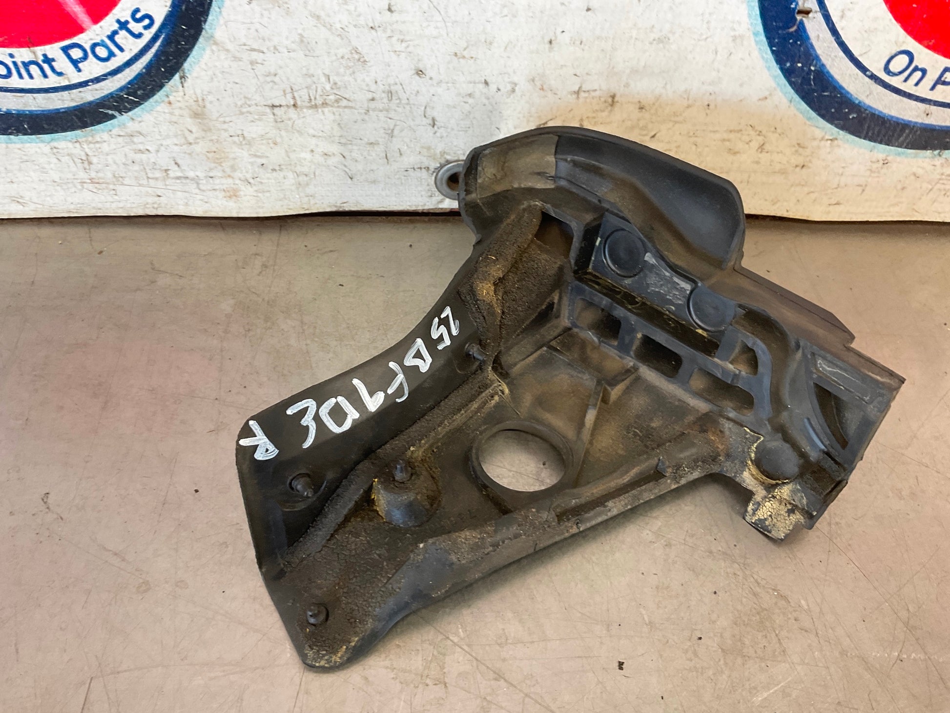 2005 Nissan 350Z Passenger Right Convertible Corner Weather Strip OEM 25BF9DE - On Point Parts Inc