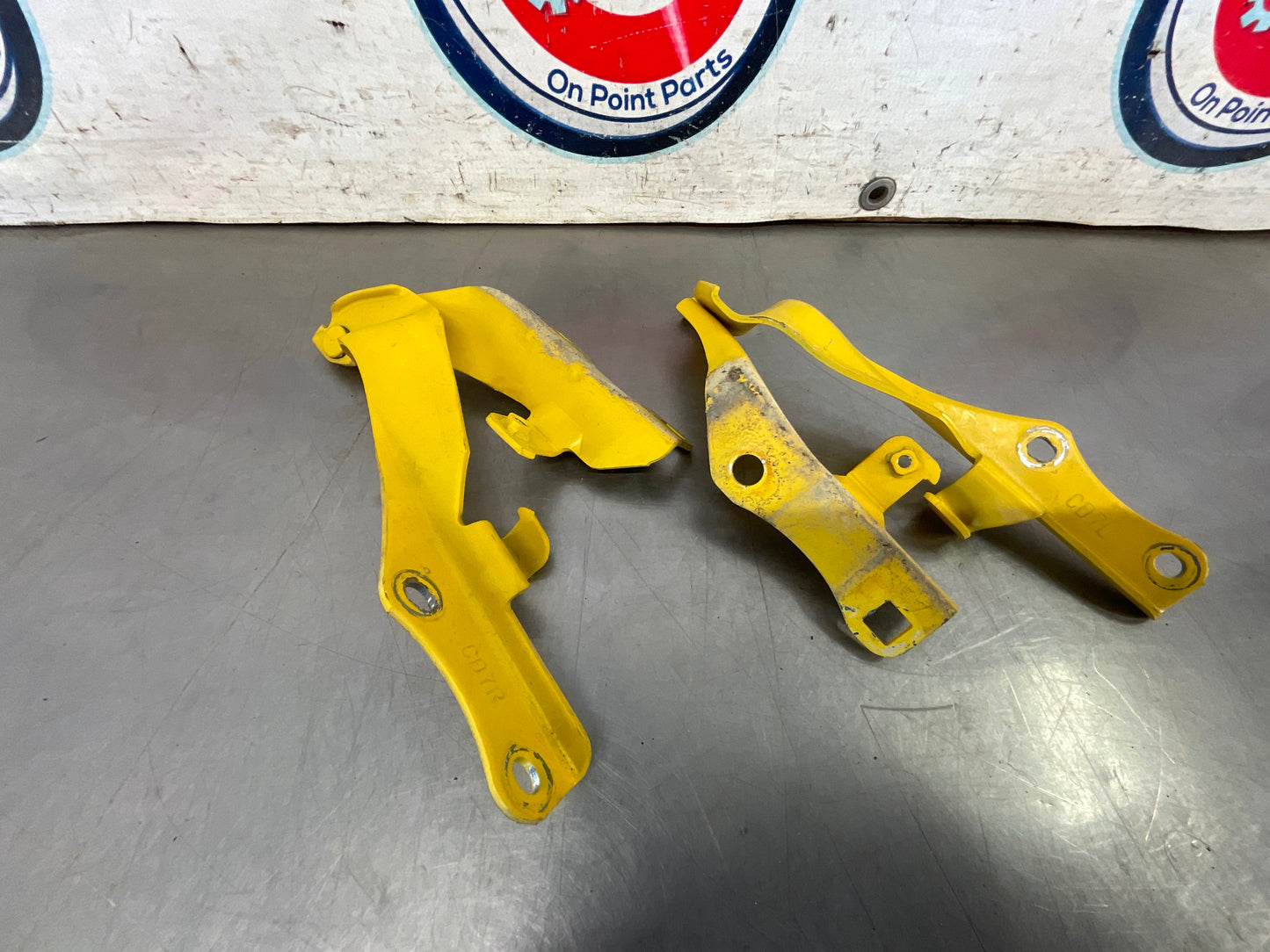 2005 Nissan 350Z Hood Hinges OEM 25BF9DC - On Point Parts Inc