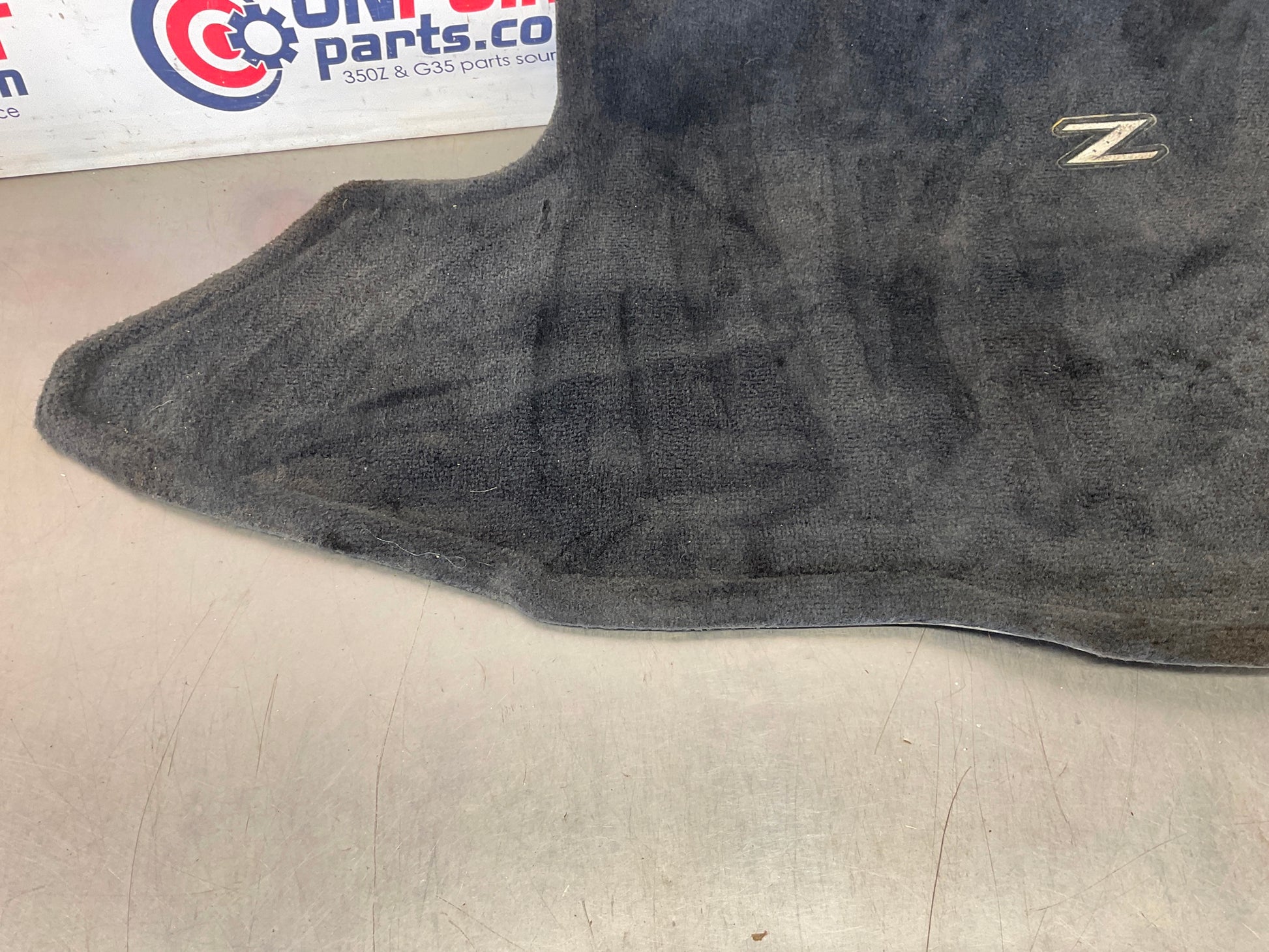 2006 Nissan 350Z Convertible Trunk Floor Mat Carpet 999E3 OEM 23BC9E9 - On Point Parts Inc
