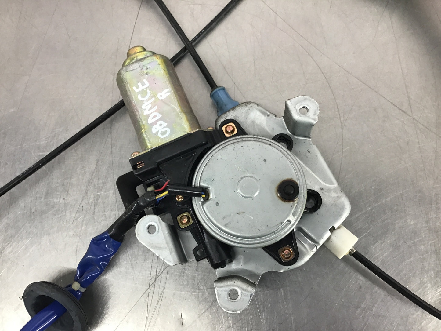2005 Nissan 350Z Passenger Right Door Window Regulator Motor OEM 12BDMCE - On Point Parts Inc