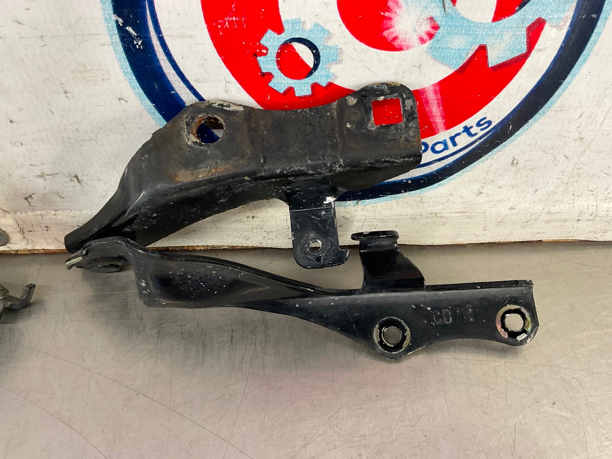 2004 Nissan 350Z Hood Hinges OEM 25BF4DI - On Point Parts Inc