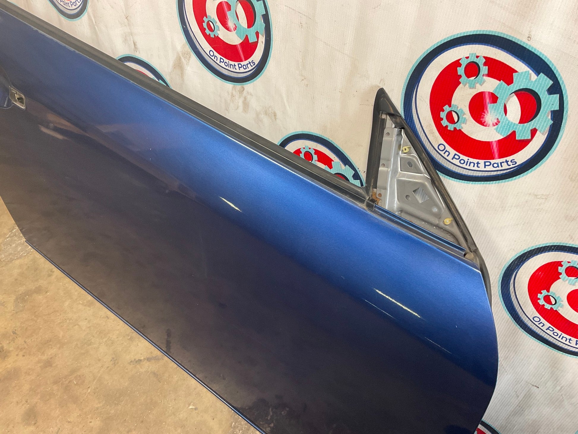 2005 Infiniti G35 Passenger Right Door Shell OEM 14BI7D1 - On Point Parts Inc