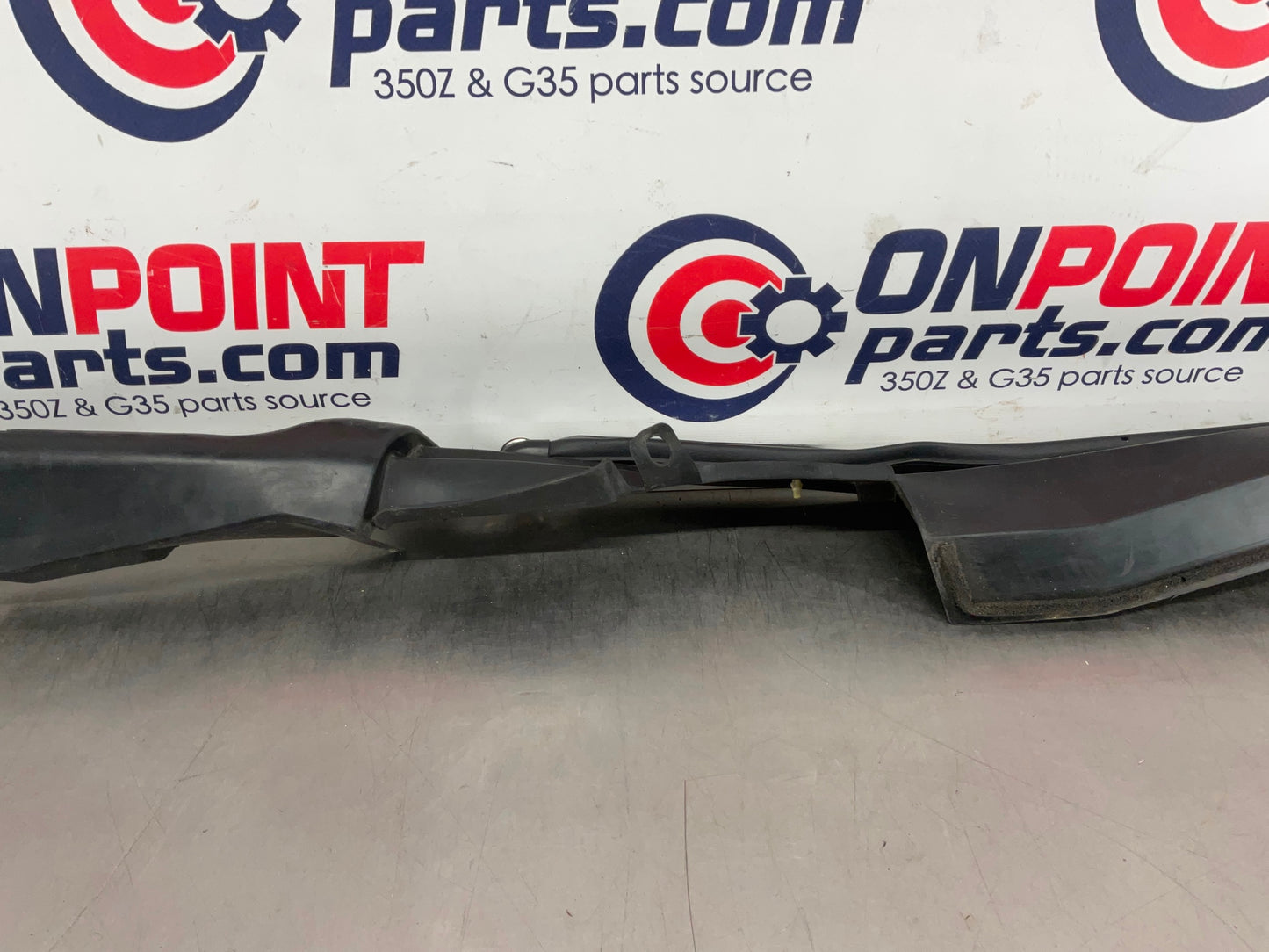 2010 Nissan 370Z Passenger Right Hood Fender Seal 65820 OEM 24BBBDK - On Point Parts Inc