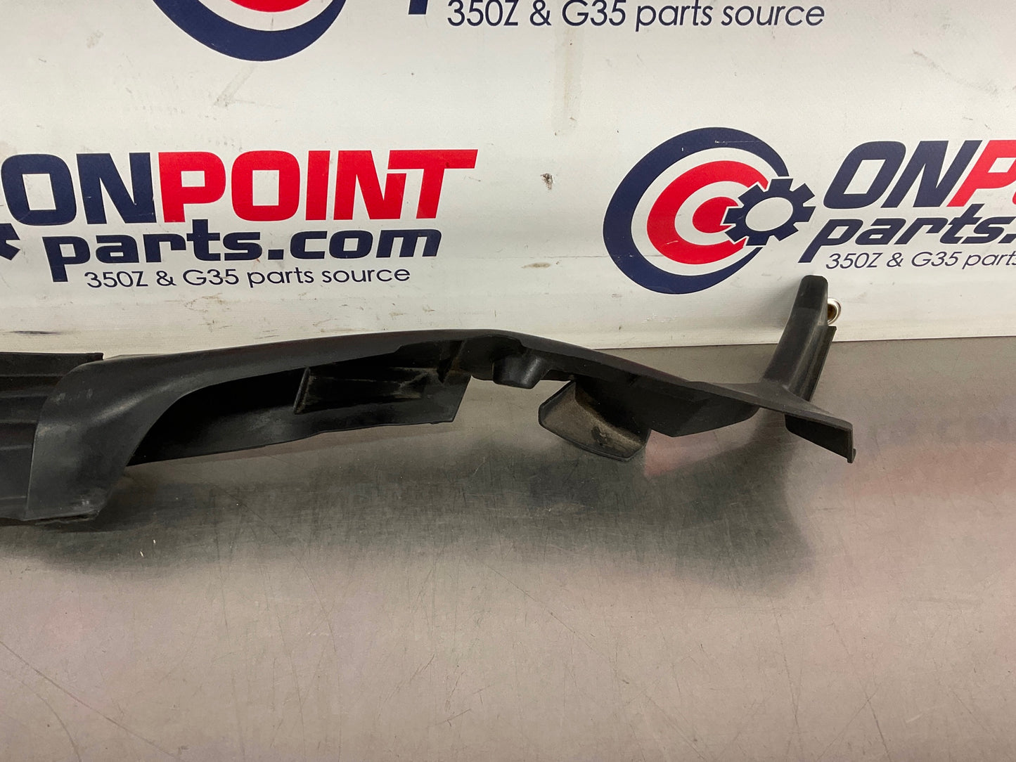 2010 Nissan 370Z Passenger Right Hood Fender Seal 65820 OEM 24BBBDK - On Point Parts Inc