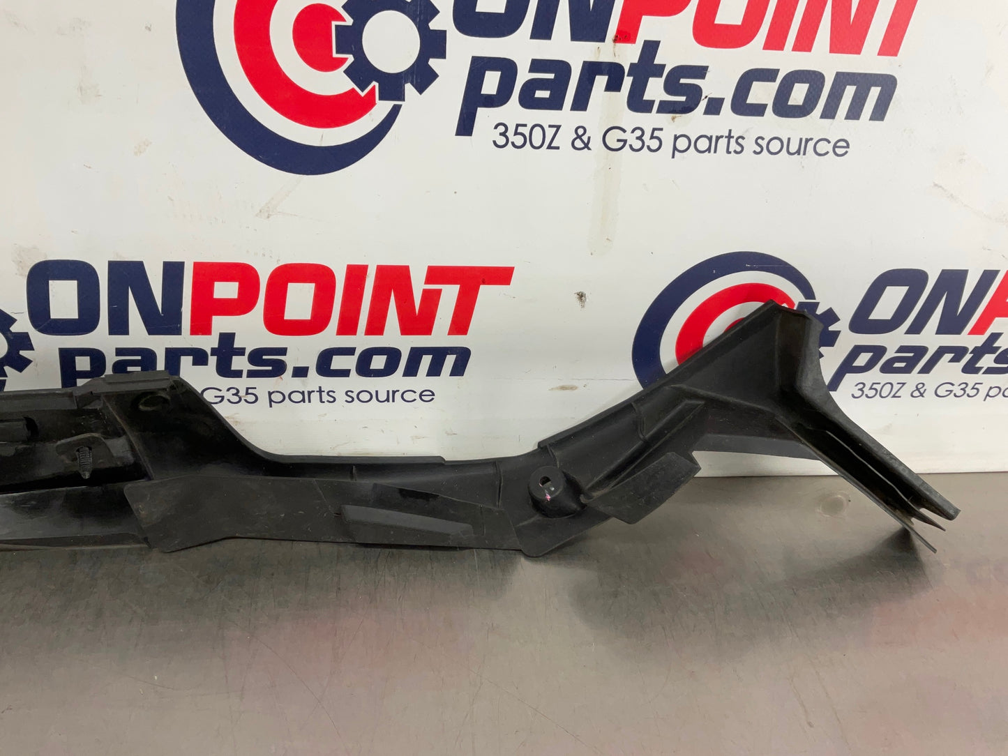 2010 Nissan 370Z Passenger Right Hood Fender Seal 65820 OEM 24BBBDK - On Point Parts Inc