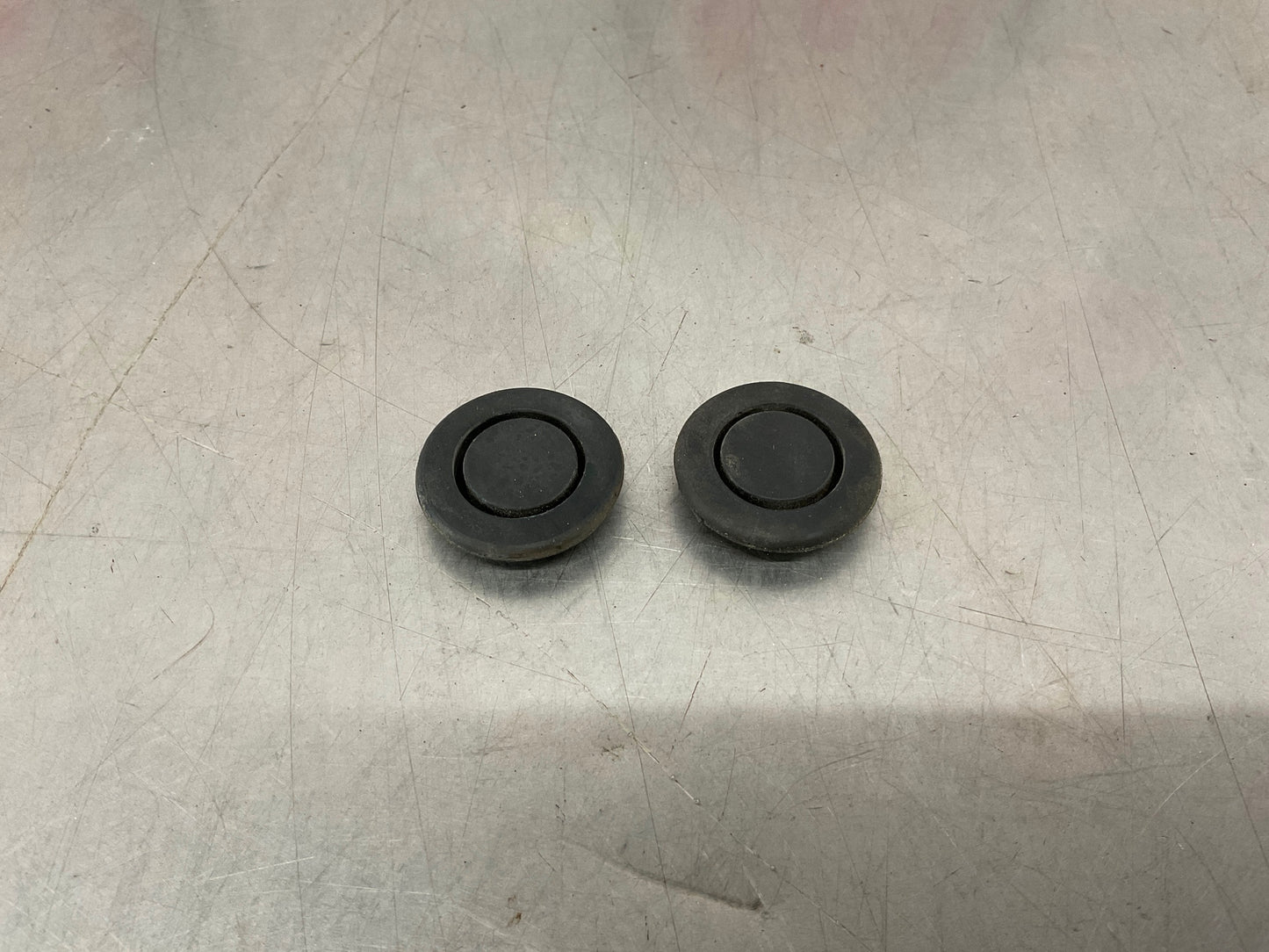 2007 Nissan 350Z Passenger Right Exterior Door Handle Plugs OEM 14BIMD - On Point Parts Inc