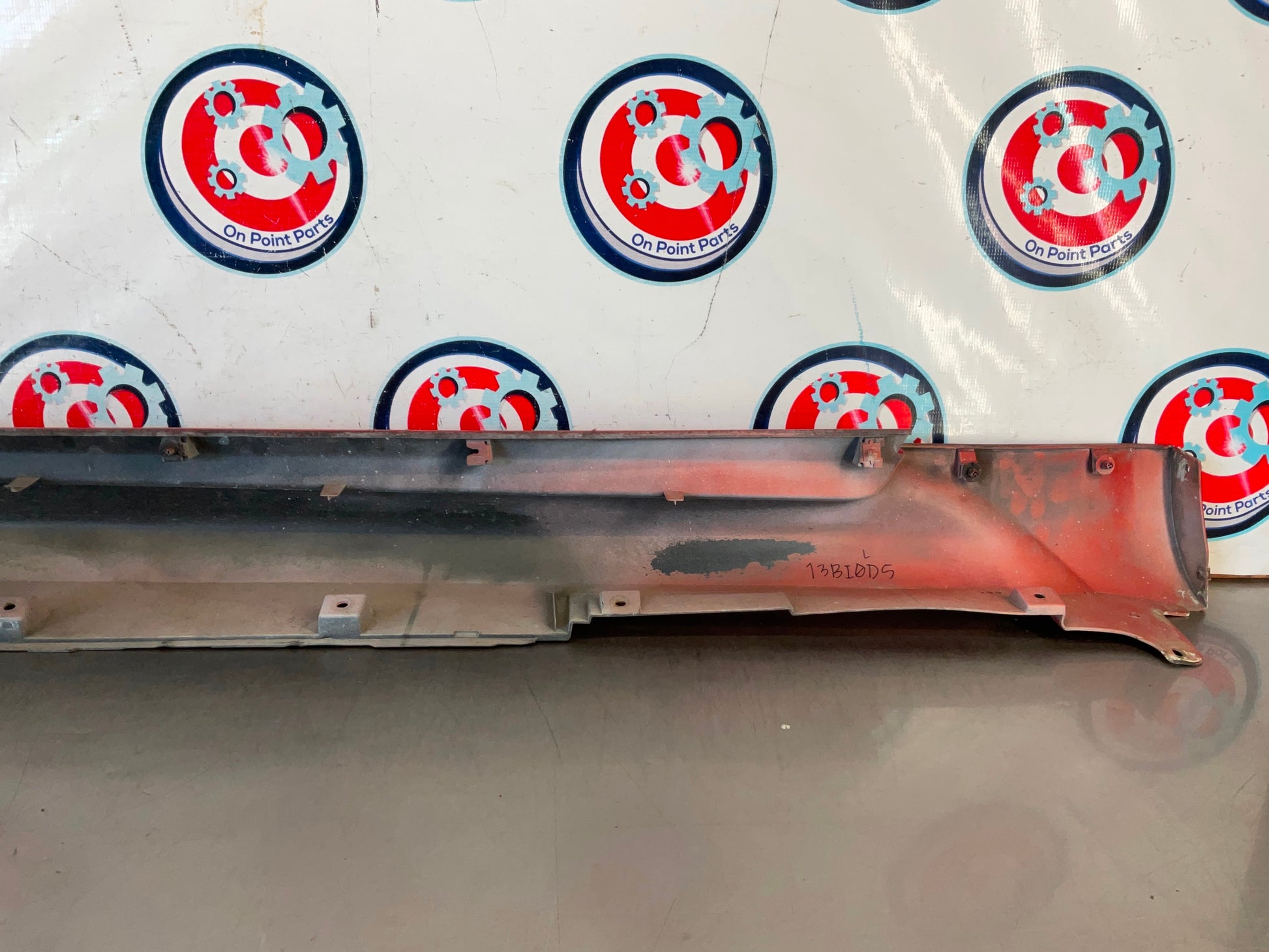 2008 Infiniti G37 Driver Left Rocker Panel Side Skirt OEM 13BI0D5 - On Point Parts Inc