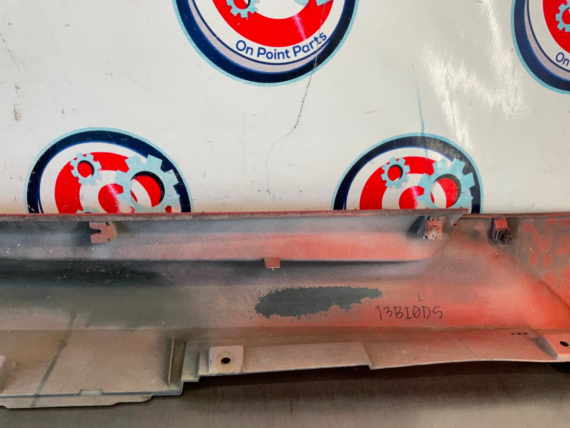 2008 Infiniti G37 Driver Left Rocker Panel Side Skirt OEM 13BI0D5 - On Point Parts Inc