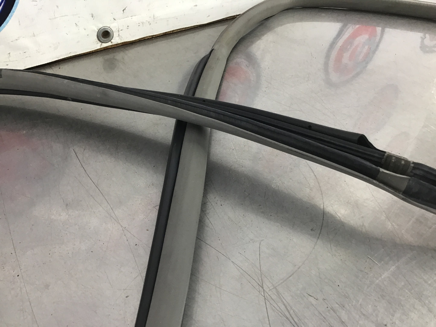 2006 Nissan 350Z Passenger Right Door Seal OEM 12BEKCE - On Point Parts Inc
