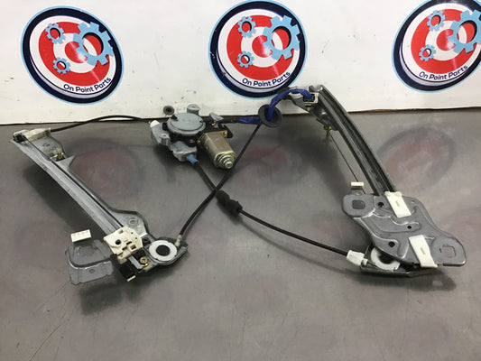 2006 Nissan 350Z Passenger Right Window Motor Regulator OEM 12BEKCE - On Point Parts Inc