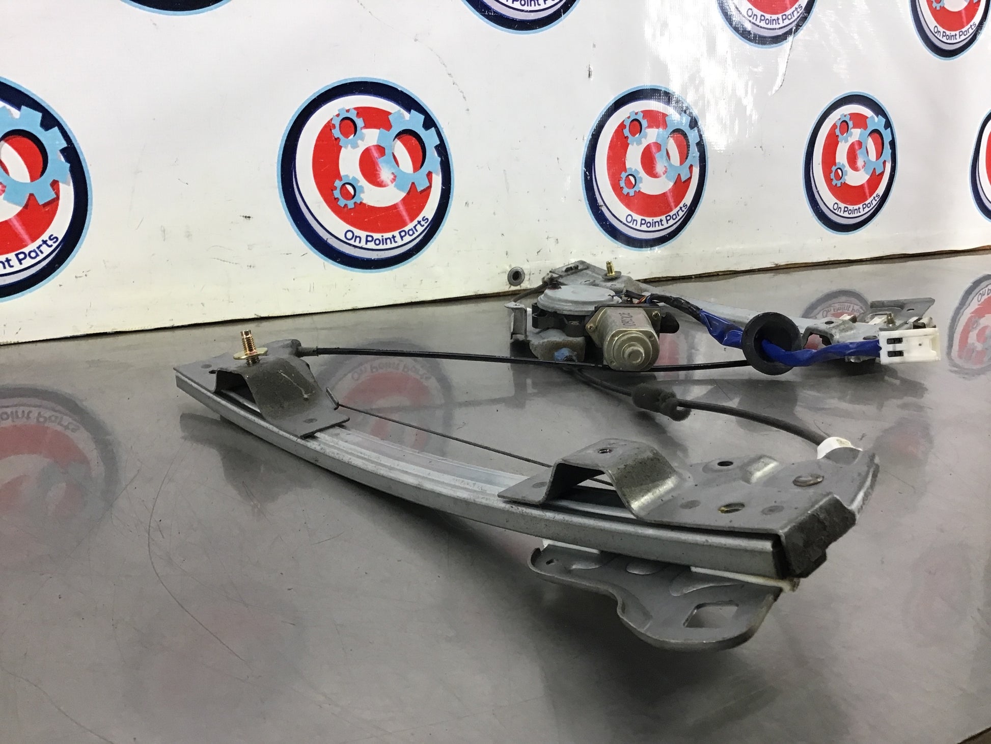 2005 Nissan 350Z Passenger Right Window Regulator Motor OEM 12BI7CE - On Point Parts Inc