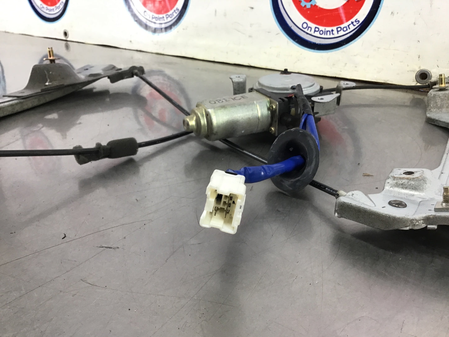 2005 Nissan 350Z Passenger Right Window Regulator Motor OEM 12BI7CE - On Point Parts Inc