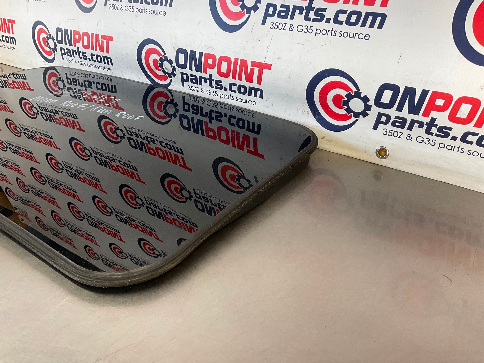 2004 Infiniti G35 Sedan Moon Sun Roof Glass OEM 15BE4E1 - On Point Parts Inc