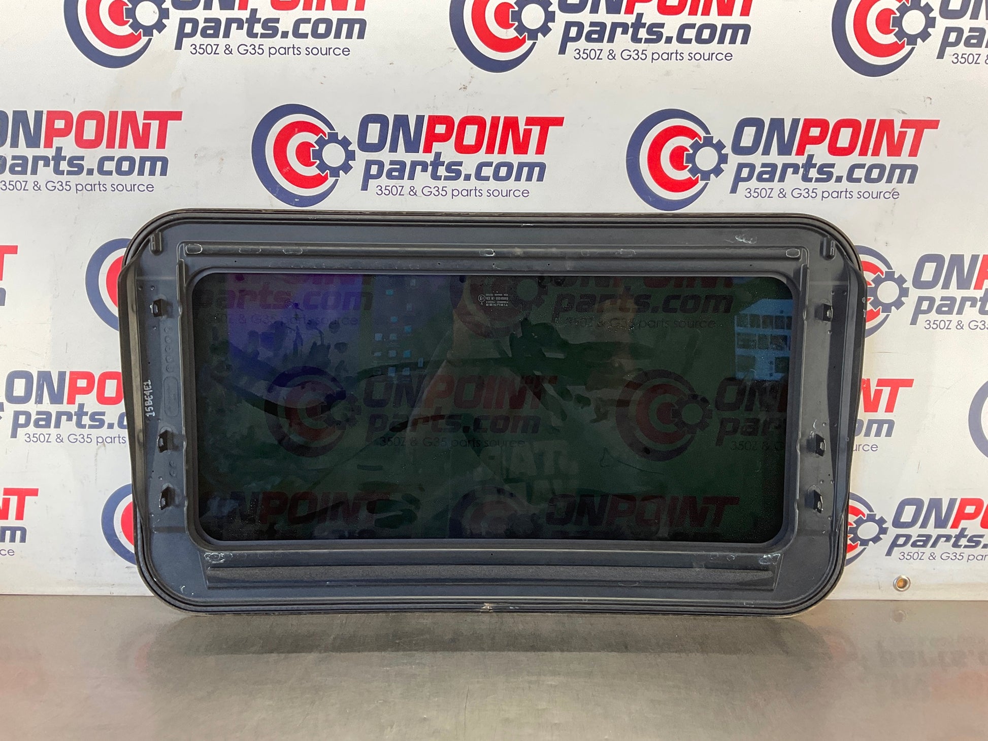 2004 Infiniti G35 Sedan Moon Sun Roof Glass OEM 15BE4E1 - On Point Parts Inc