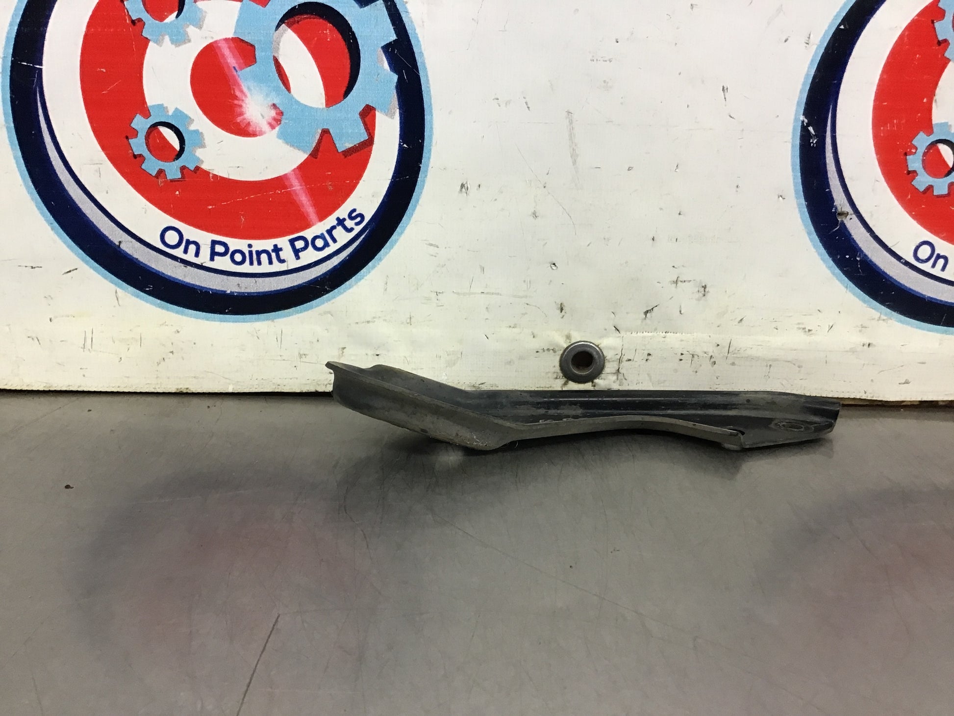 2005 Nissan 350Z Passenger Right Upper Headlight Basket Core Bracket OEM 12BI7CE - On Point Parts Inc