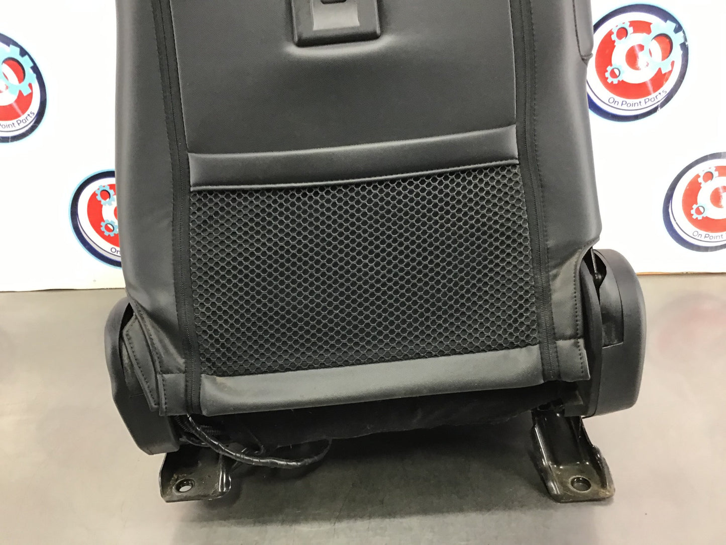 2005 Nissan 350Z Passenger Right Front Convertible Powered Seat OEM 14BCBC9 - On Point Parts Inc