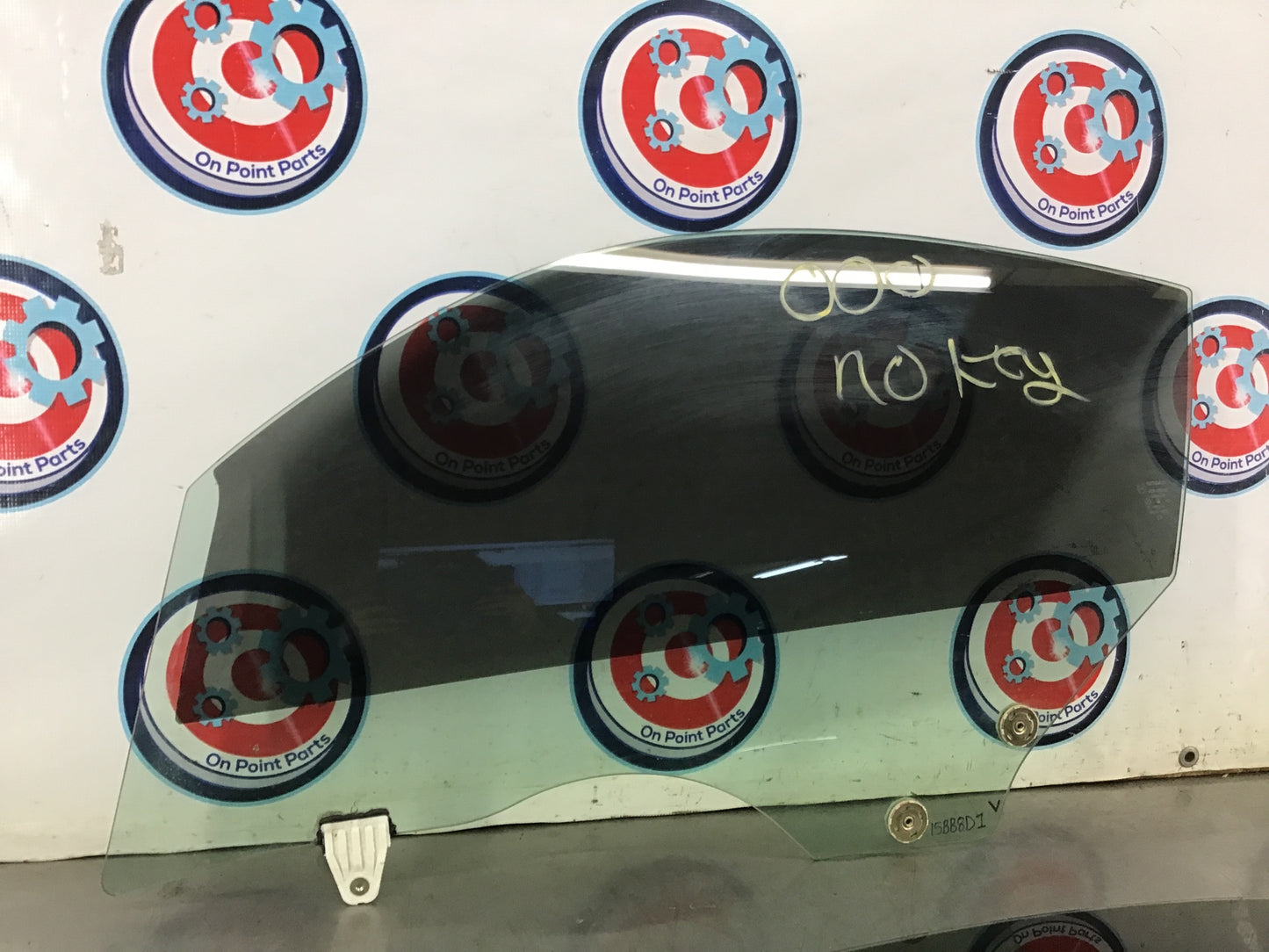 2005 Nissan 350Z Driver Passenger Front Tinted Glass Windows OEM 15BB8D1 - On Point Parts Inc