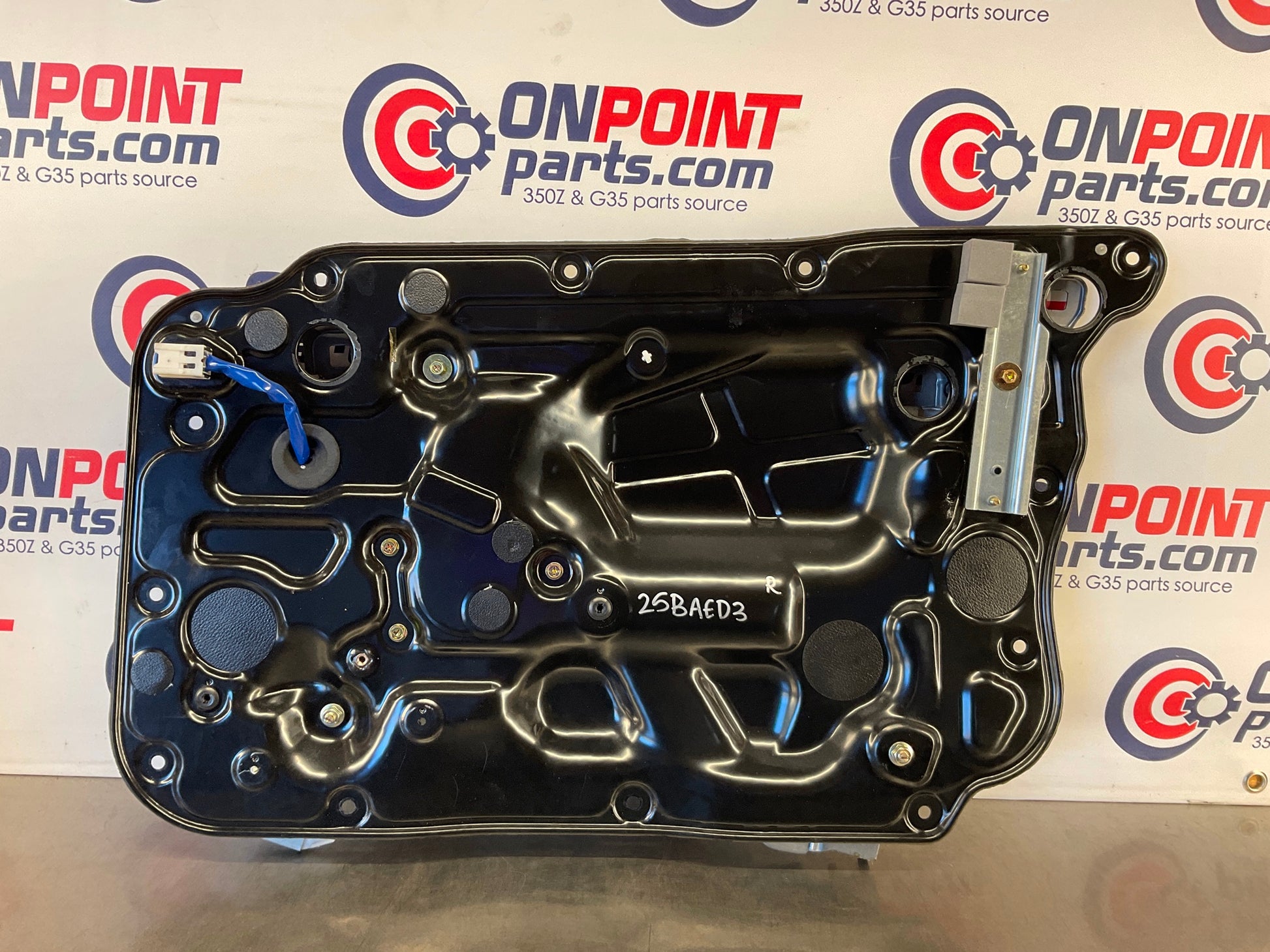 2005 Nissan 350Z Passenger Right Window Regulator Motor Assembly OEM 25BAED3 - On Point Parts Inc