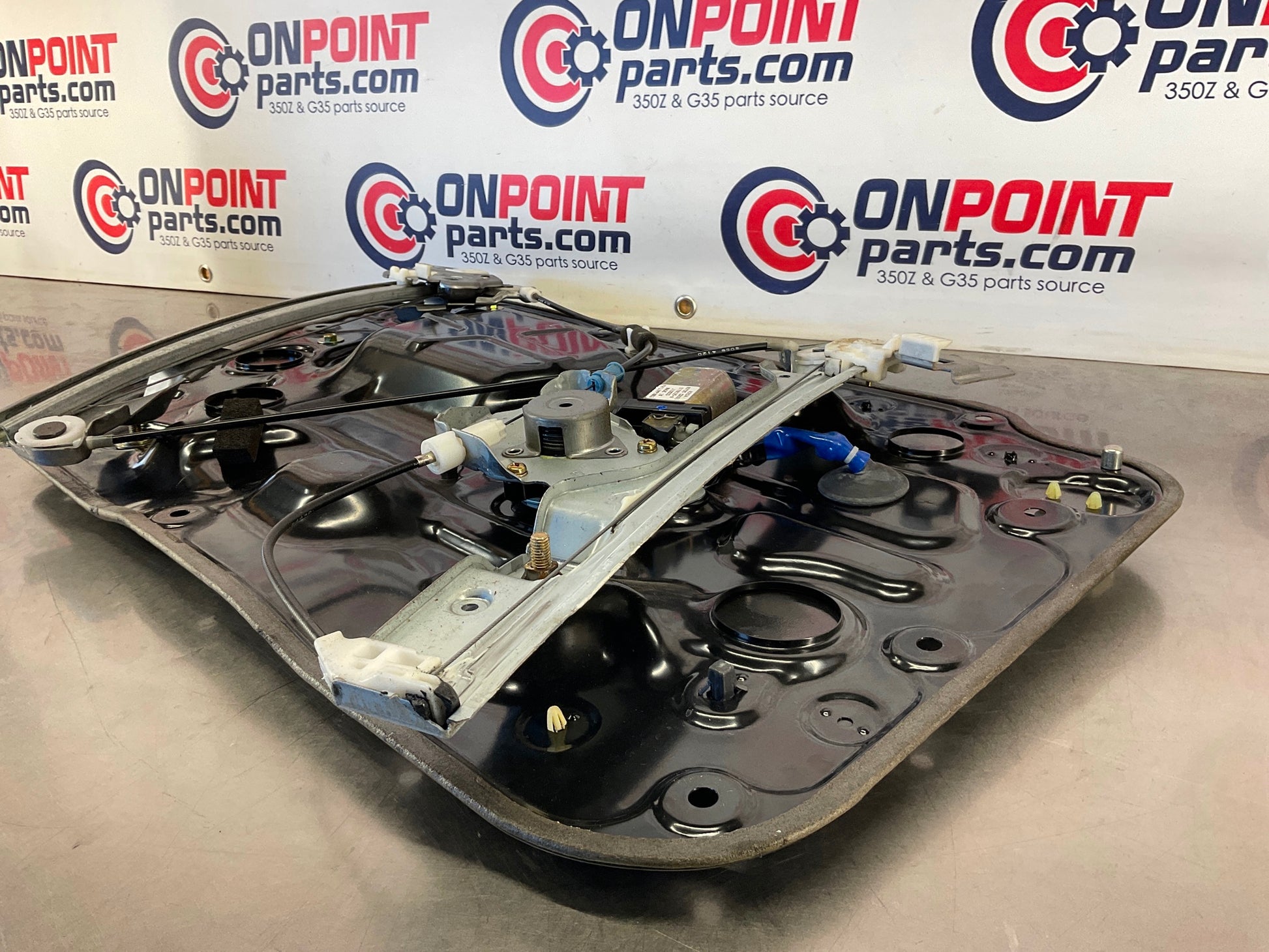2005 Nissan 350Z Passenger Right Window Regulator Motor Assembly OEM 25BAED3 - On Point Parts Inc