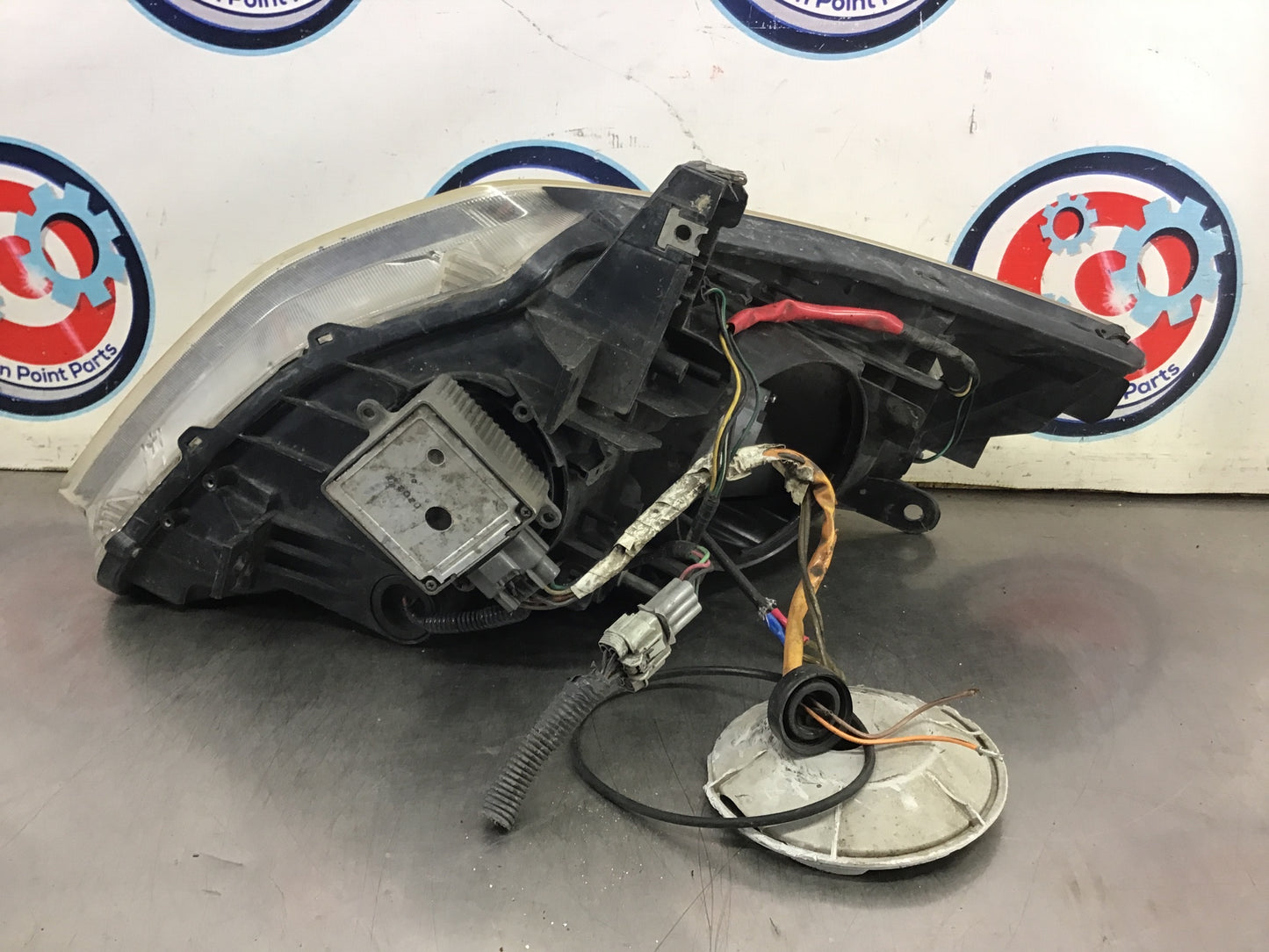 2004 Nissan 350Z Driver Left Xenon HID Headlight Assembly OEM 15BBBD2 - On Point Parts Inc