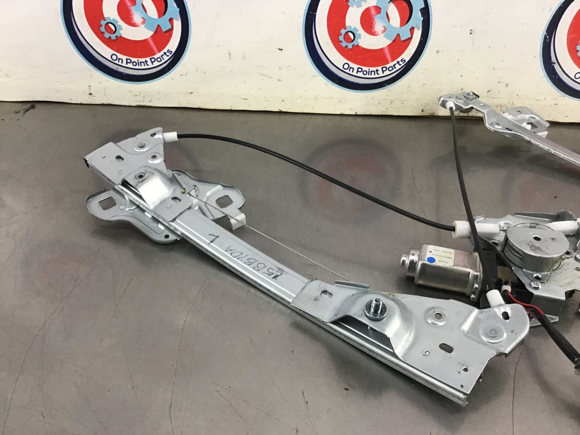 2003 Nissan 350Z Driver Left Window Regulator Motor OEM 15BB7DA - On Point Parts Inc