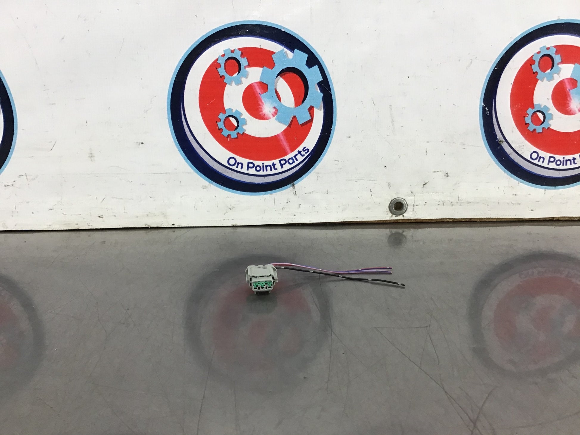 2006 Nissan 350Z Passenger Right Tail Light Pigtail Connector OEM 11BCQCE - On Point Parts Inc