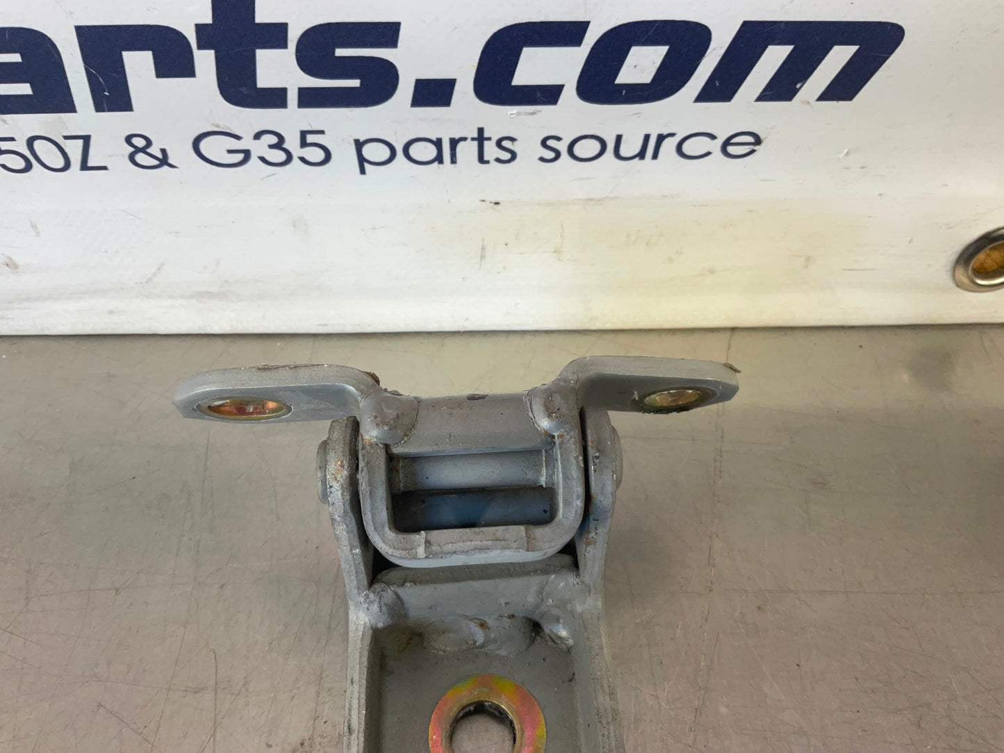 2006 Nissan 350Z Passenger Right Door Hinges 80400 80401 OEM 15BAJDE - On Point Parts Inc