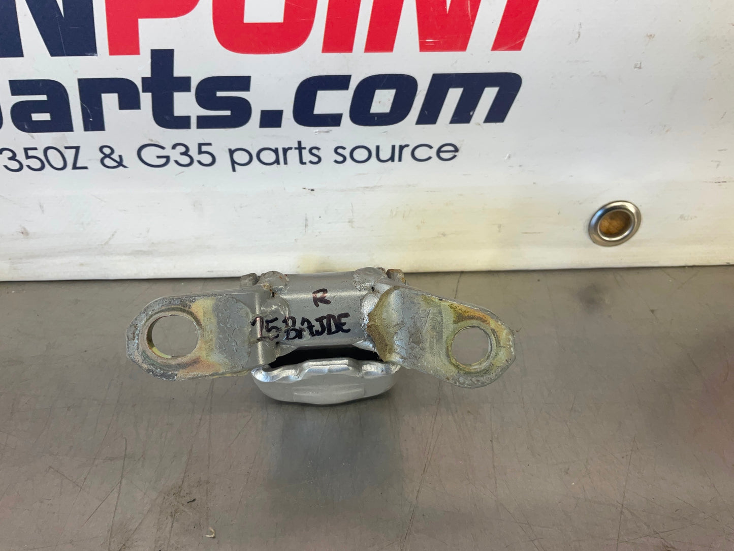 2006 Nissan 350Z Passenger Right Door Hinges 80400 80401 OEM 15BAJDE - On Point Parts Inc