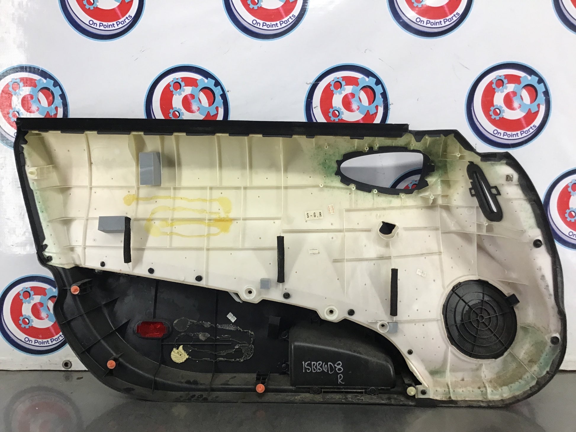 2003 Nissan 350Z Passenger Right Front Interior Door Panel OEM 15BB6D8 - On Point Parts Inc