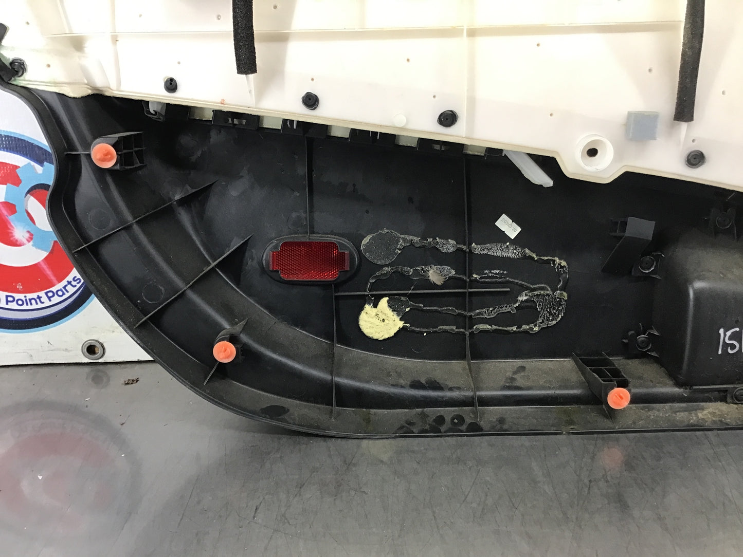 2003 Nissan 350Z Passenger Right Front Interior Door Panel OEM 15BB6D8 - On Point Parts Inc