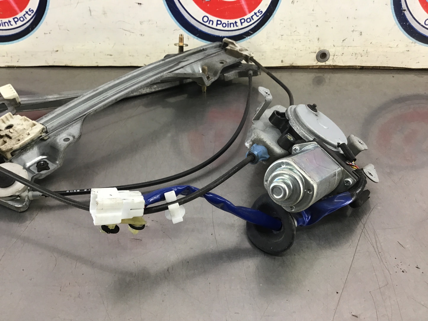 2003 Nissan 350Z Passenger Right Window Regulator Motor OEM 15BB6DE - On Point Parts Inc