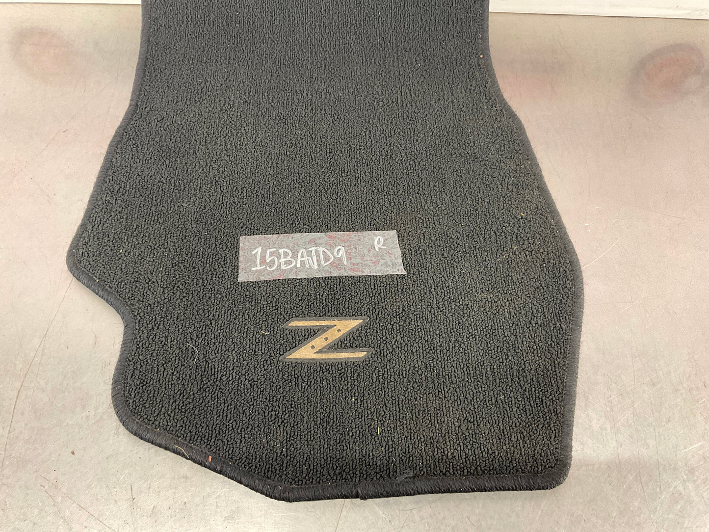 2006 Nissan 350Z Passenger Right Floor Mat OEM 15BAJD9 - On Point Parts Inc