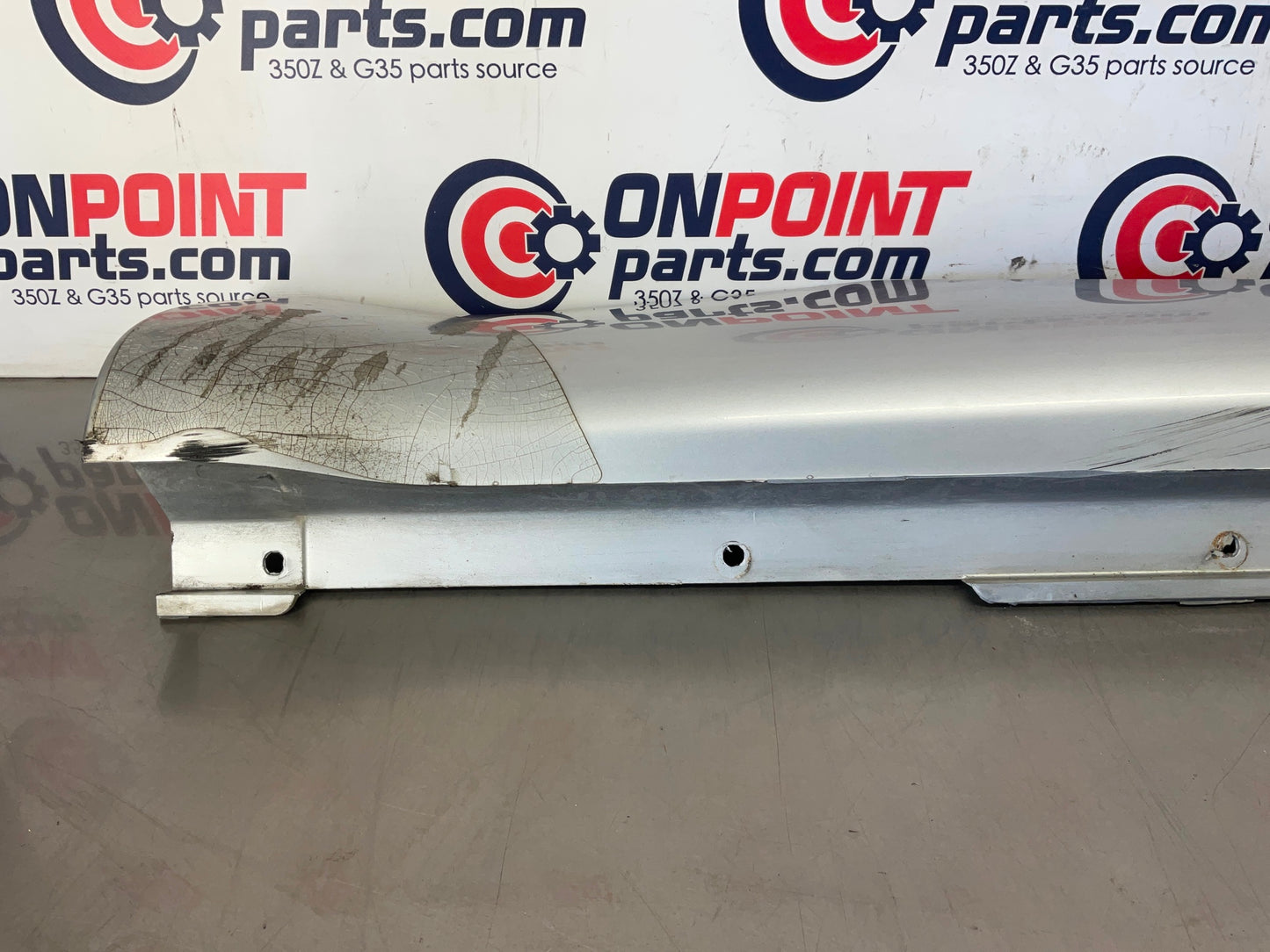 2006 Nissan 350Z Passenger Right Rocker Panel Side Skirt OEM 23BC9E5 - On Point Parts Inc