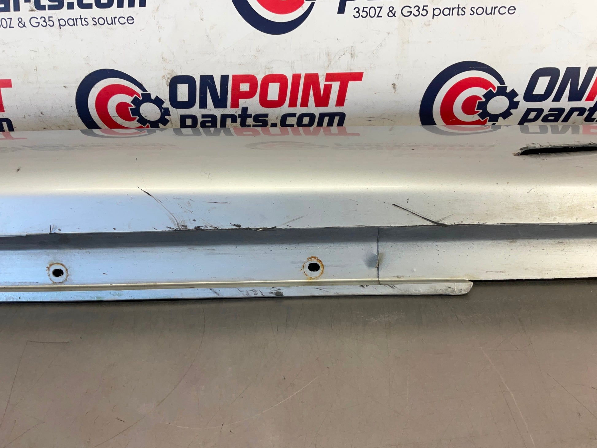 2006 Nissan 350Z Passenger Right Rocker Panel Side Skirt OEM 23BC9E5 - On Point Parts Inc